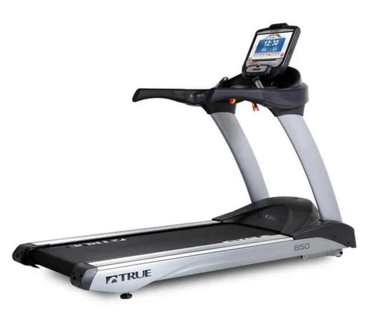 TRUE Fitness Technology Commercial Treadmill CS650-9TFT