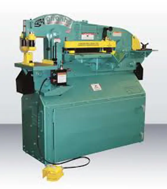 Piranha Ironworker Machine P-65