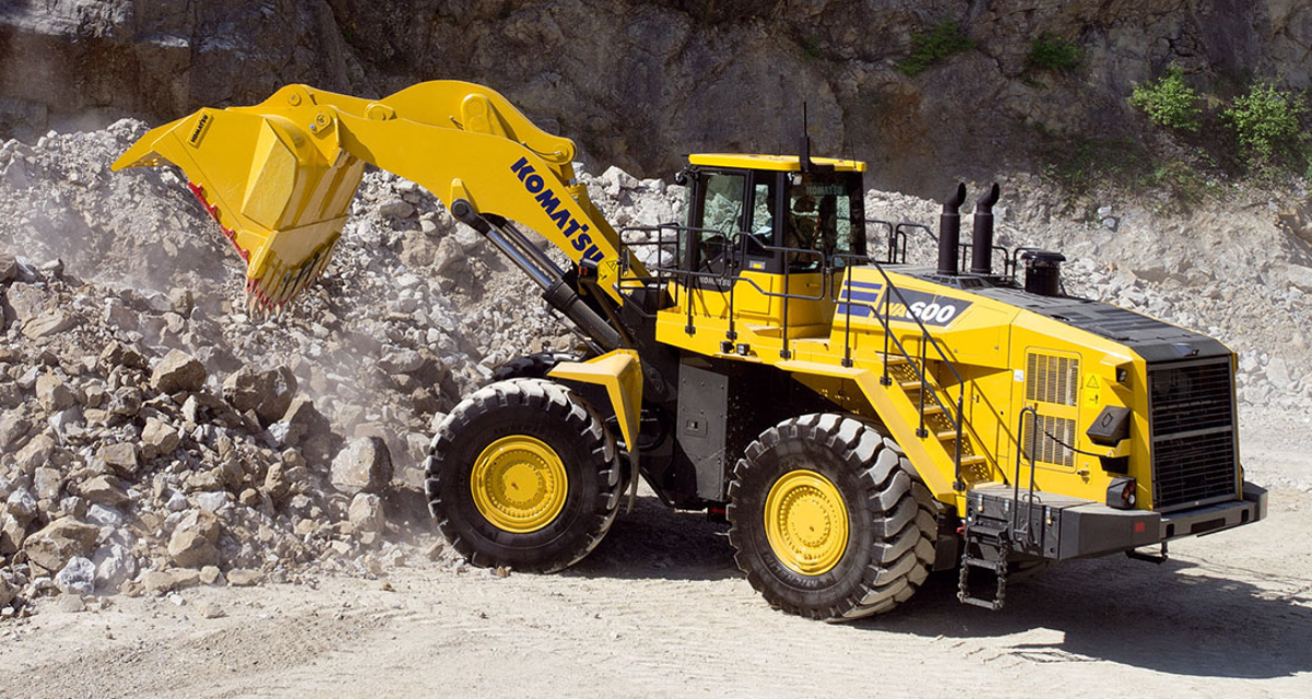 Komatsu Wheel Loader WA600-8