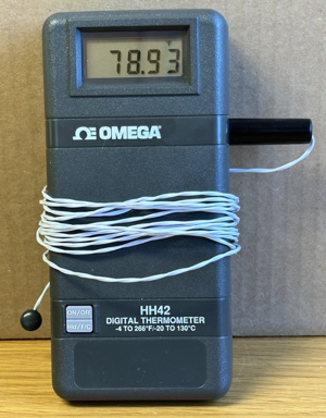 OMEGA Engineering Handheld Thermistor Thermometer HH42