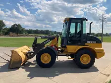 John Deere Loader 244K