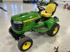 John Deere Lawn Tractor X739