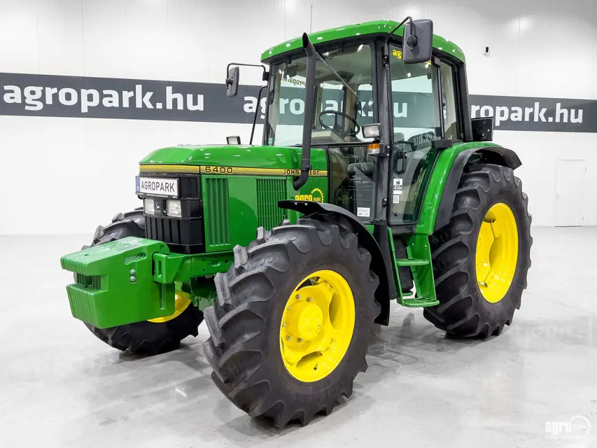 John Deere Tractor 6400
