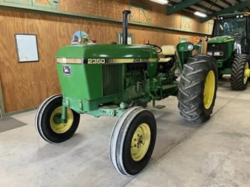 John Deere Cylinder Utility Tractor 2350