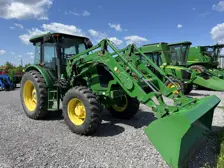 John Deere Tractor 6105D