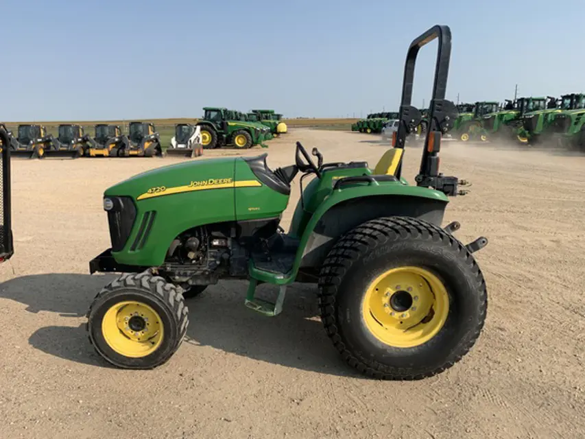 John Deere Compact Utility Tractor 4720