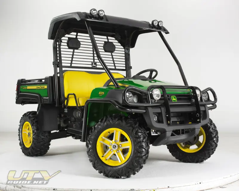 John Deere GatorTM Utility Vehicle 825I