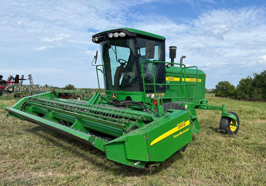John Deere Windrowers 4895