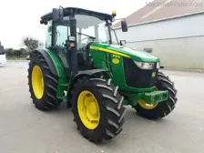 John Deere Tractor 5085M