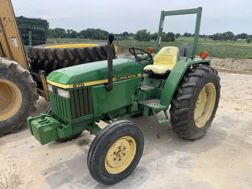 John Deere Tractor 970