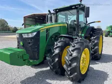 John Deere Tractor 8270R