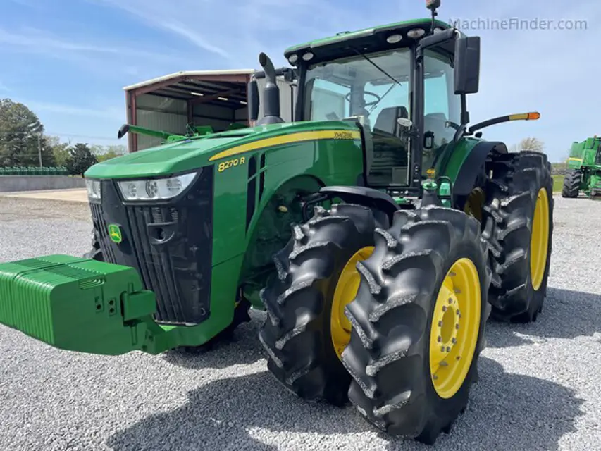 John Deere Tractor 8270R