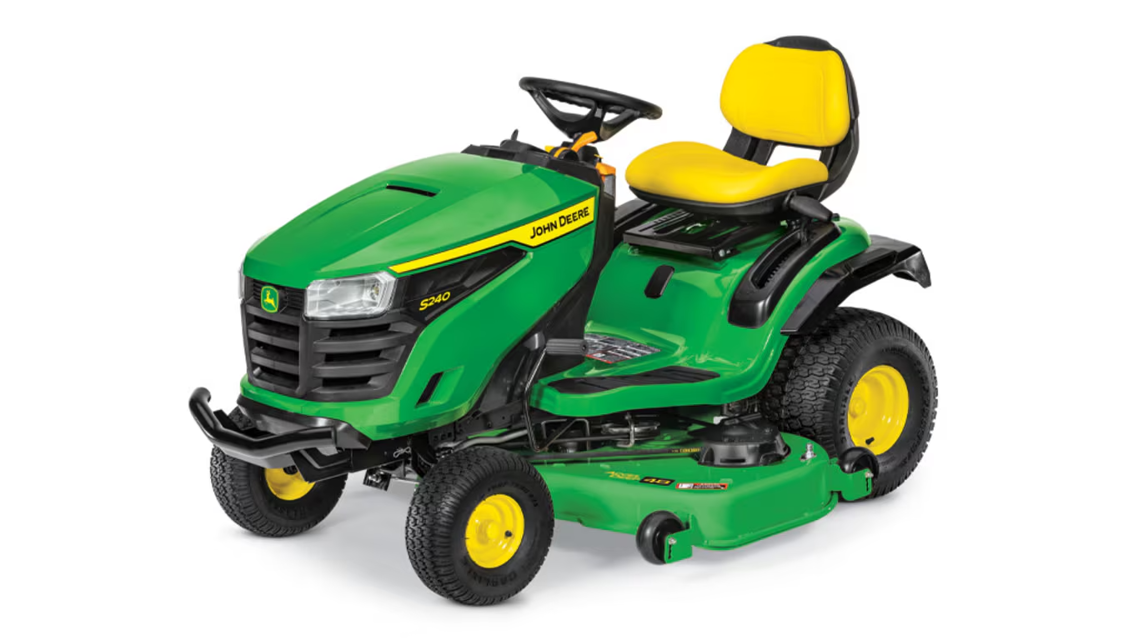 John Deere Lawn Tractor S240