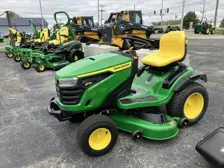 John Deere Lawn Tractor S170