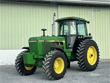 John Deere Tractor 4050