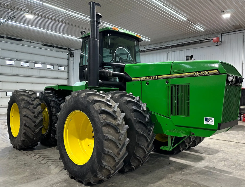 John Deere Wheel Drive Tractor 8770