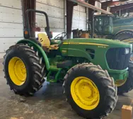 John Deere Tractor 5065M