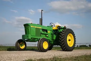 John Deere Tractor 4020