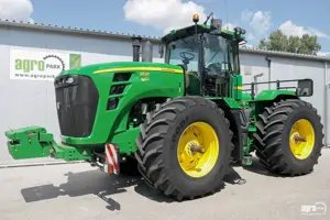 John Deere Tractor 9530