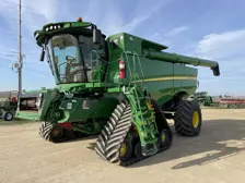 John Deere Combines S780