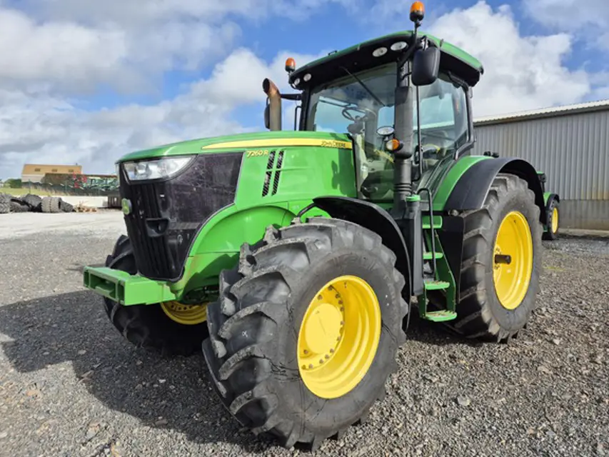 John Deere Tractor 7260R