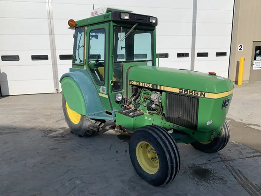 John Deere Cylinder Utility Tractor 2855N