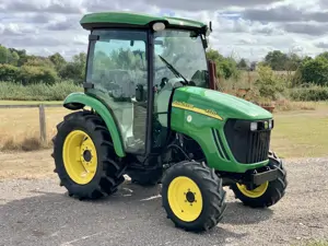 John Deere Tractor 3720