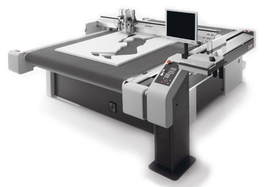 Zünd Systemtechnik Digital Flatbed Cutter M-2500