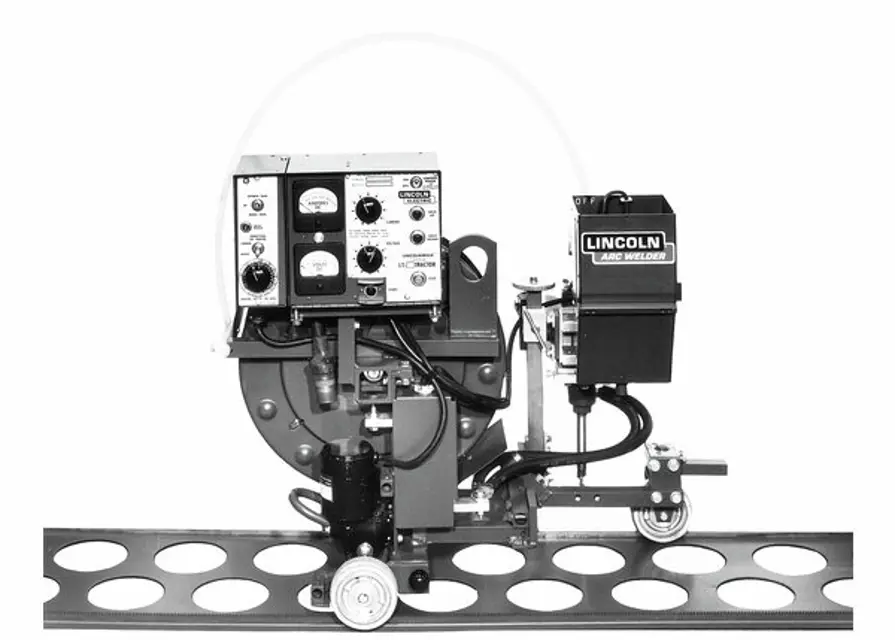 Lincoln Electric Lightweight Tractor LT-7