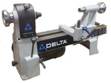 Delta Electronics Lathe LA200