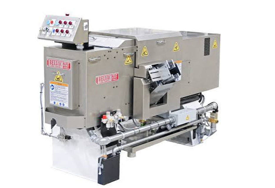 Belvac Production Machinery Can Closing Machine CC95
