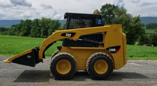 Caterpillar Skid Steer Loader 236B2