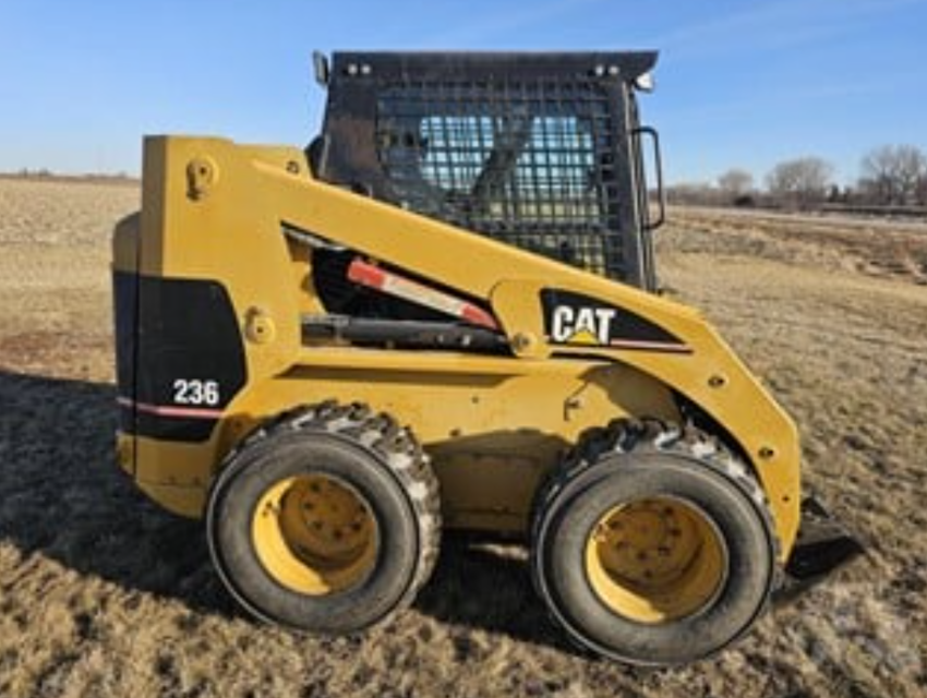 Caterpillar Skid Steer Loader 236