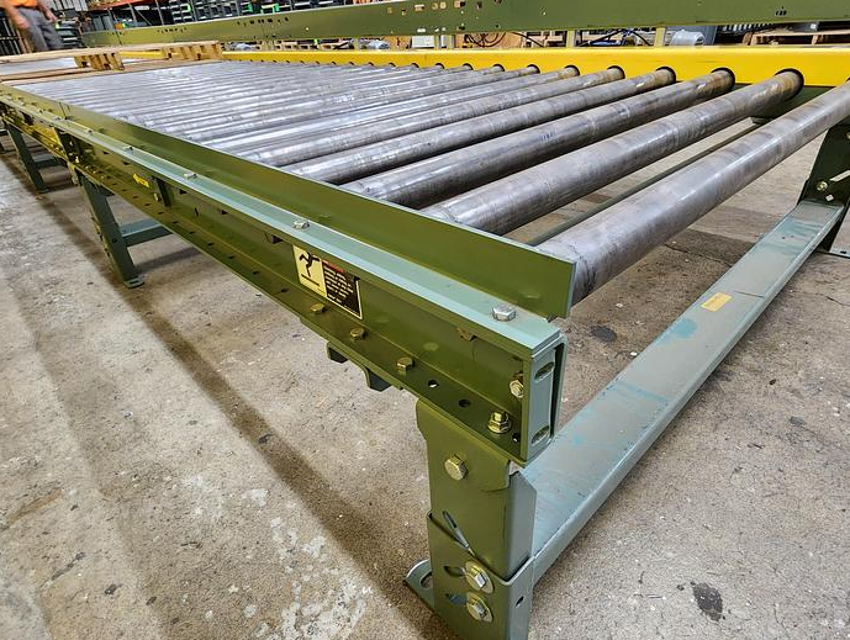 Hytrol Chain Driven Live Roller Conveyor 25-CREZD