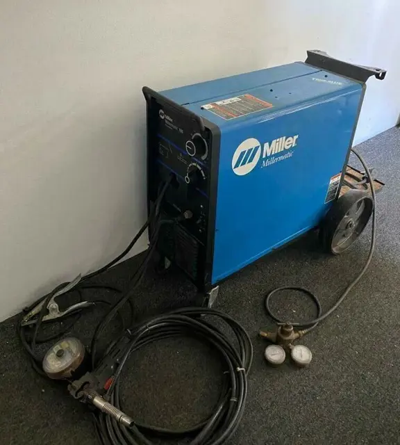 Miller Arc Welding Power Source And Wire Feeder Millermatic 185