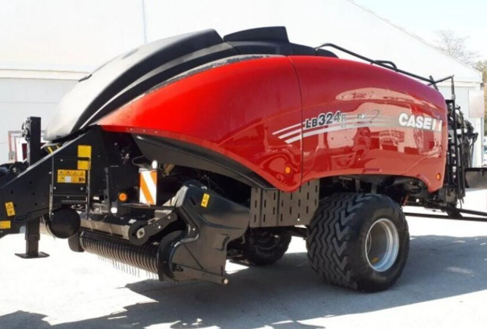 Case Square Baler LB324