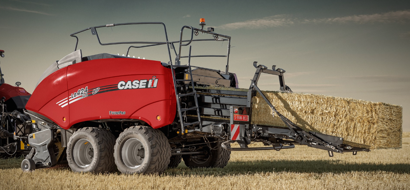 Case Square Baler LB424