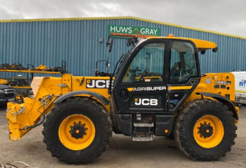 JCB Rough Terrain Variable Reach Truck 560-80