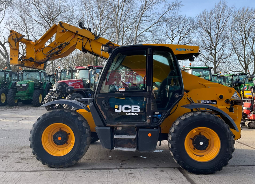 JCB Rough Terrain Variable Reach Truck 536-T70